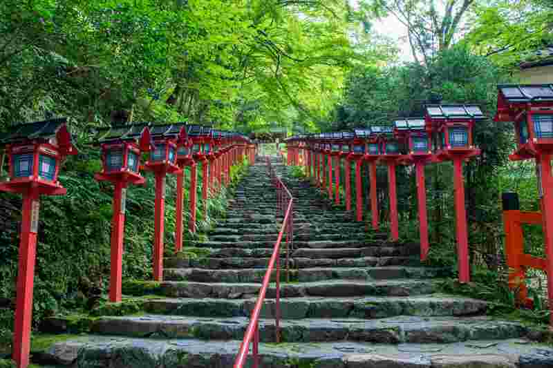  貴船神社（京都府）は縁結びや復縁のご利益がある神聖な場所