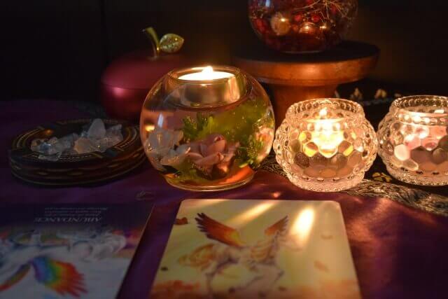 占いデタラメの裏側！当たる理由と危険な罠を暴くガイド